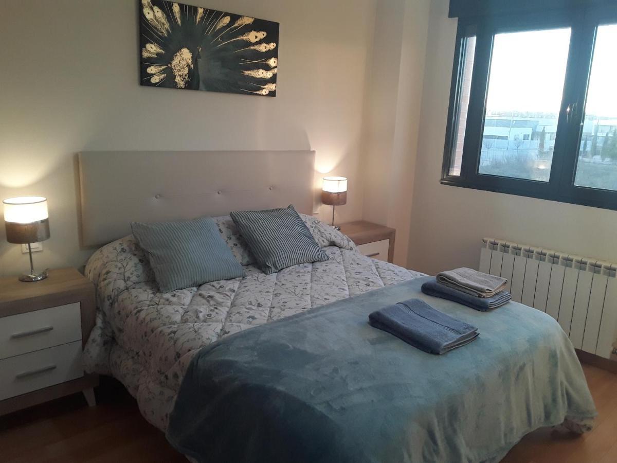 Apartamento De 6 Personas Con Wifi Y Garaje Incluido Daire Valladolid Dış mekan fotoğraf