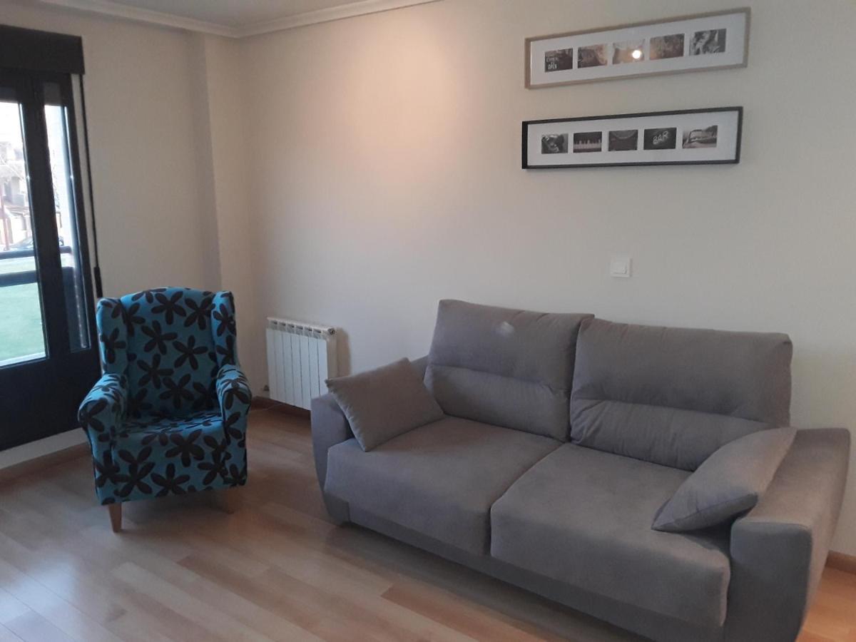 Apartamento De 6 Personas Con Wifi Y Garaje Incluido Daire Valladolid Dış mekan fotoğraf